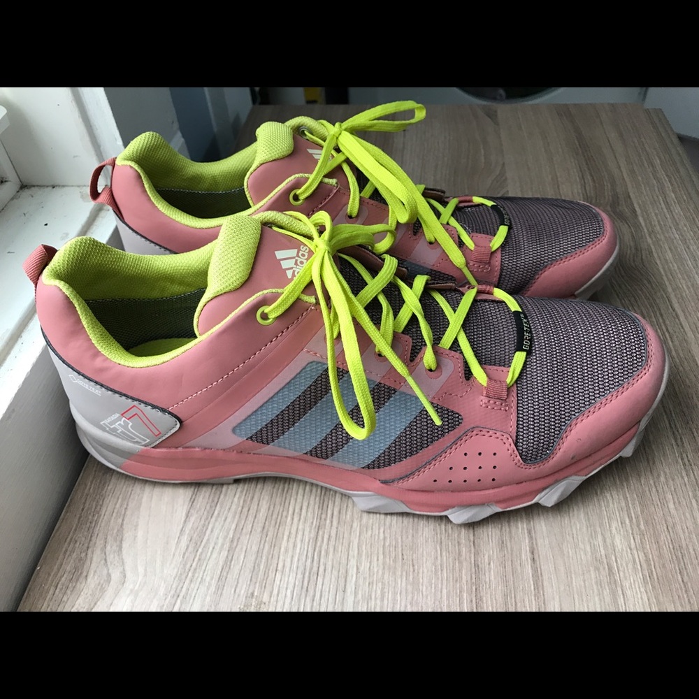 Adidas Kamadia TR 7 trail running shoes