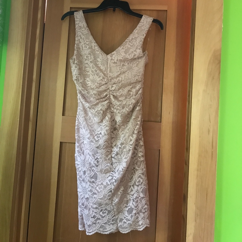 Dress - Picture 2 of 2