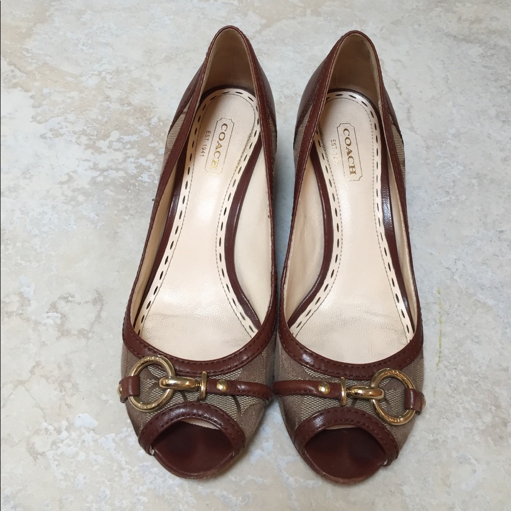 Coach peep toe wedge Sz 6