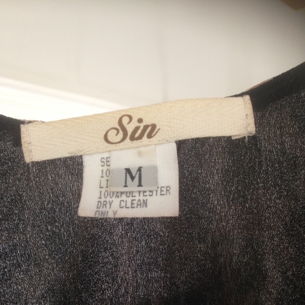 Blouse - Picture 3 of 4