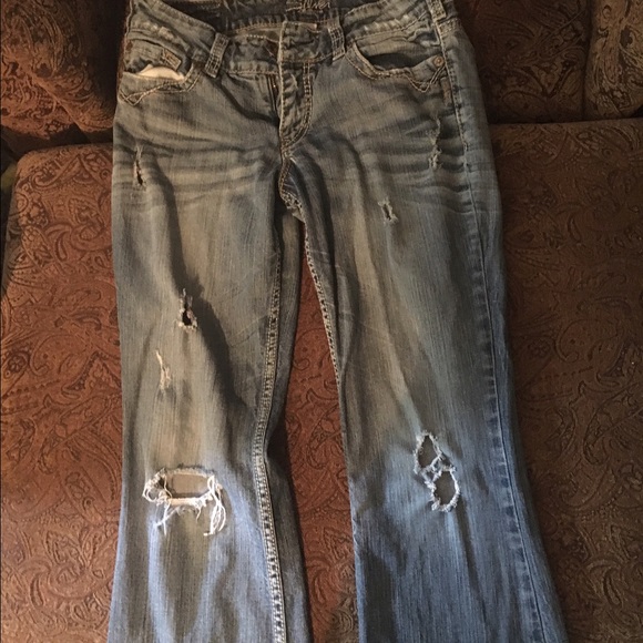 Silvers 28 - Picture 2 of 3