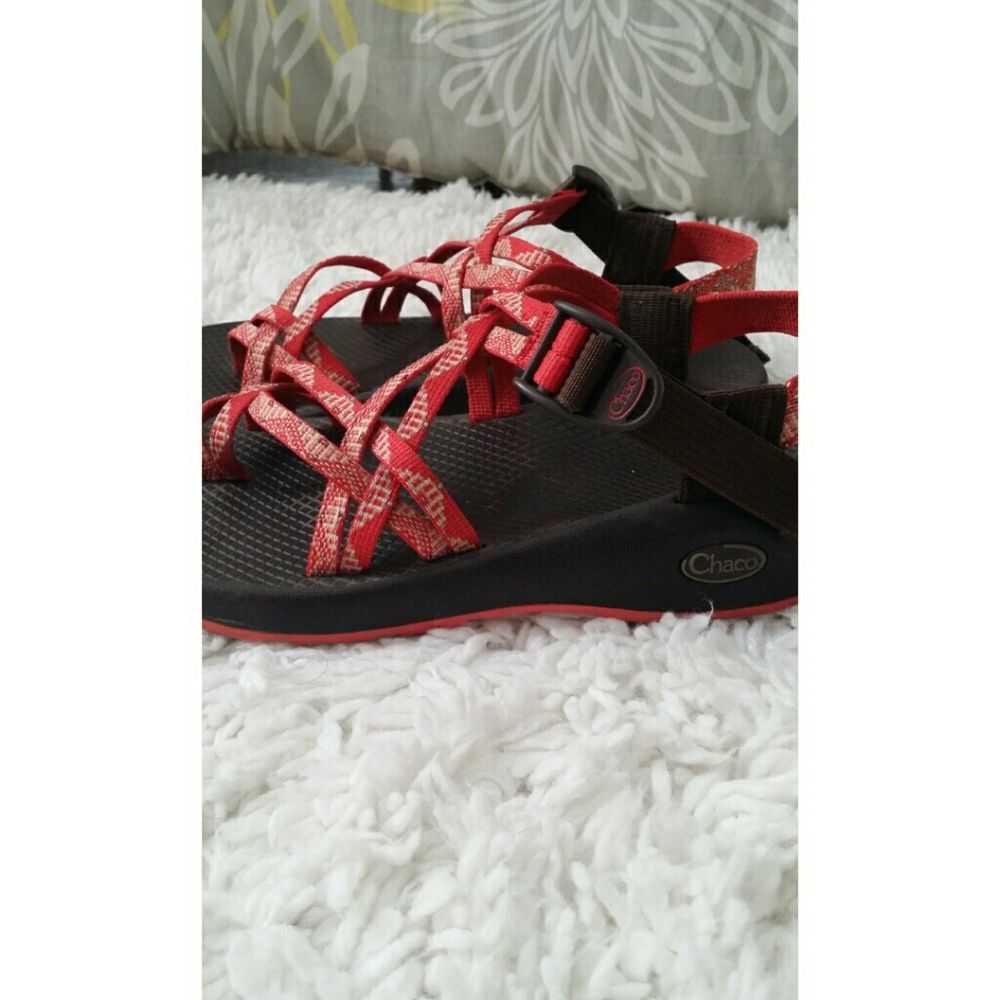 Women's Chacos in great condition!
