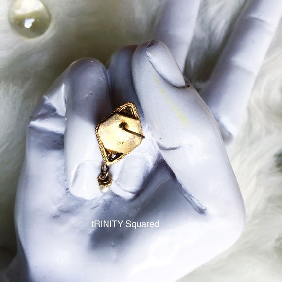 . {GOLD + PEARL} Diamond filagree cartilage post - Picture 5 of 8