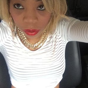 Meet your Posher, Wynta