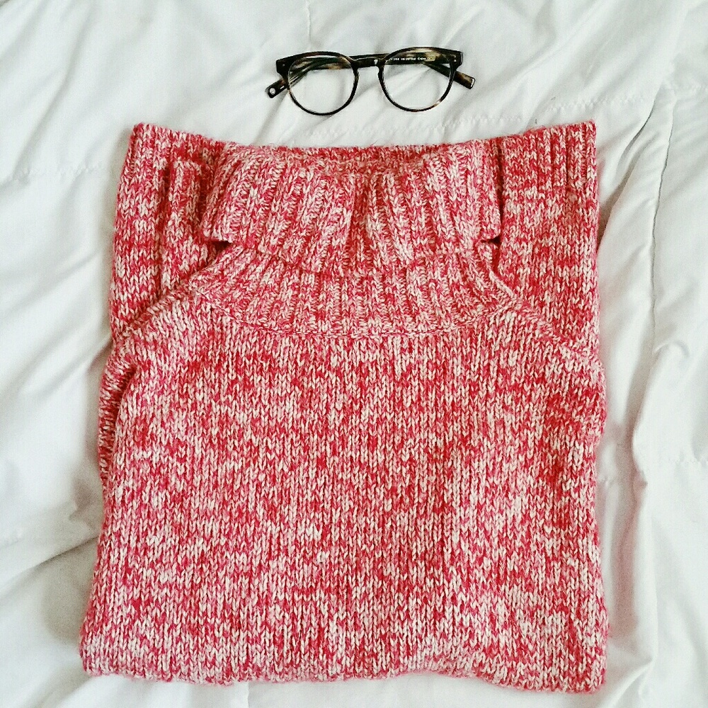 Old Navy Red and White Turtleneck Sweater
