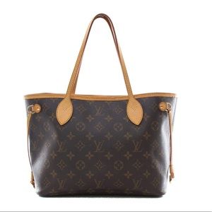 MAKE AN OFFER! Authentic LV never full pm