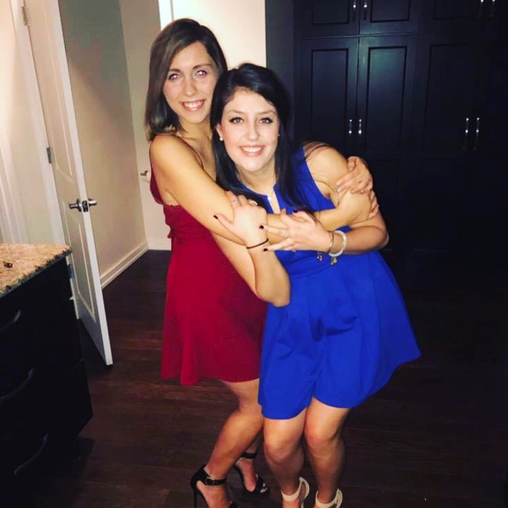 Meet your Posher, Adrianne