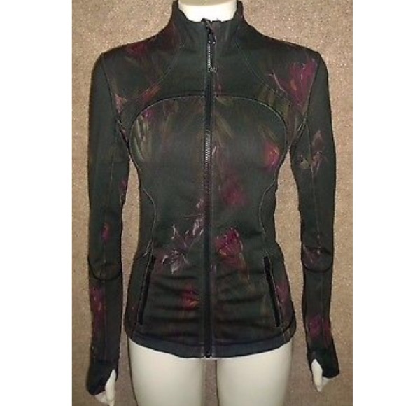 lululemon athletica Jackets & Blazers - Lululemon black iris define jacket