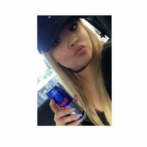 Meet your Posher, Mayra