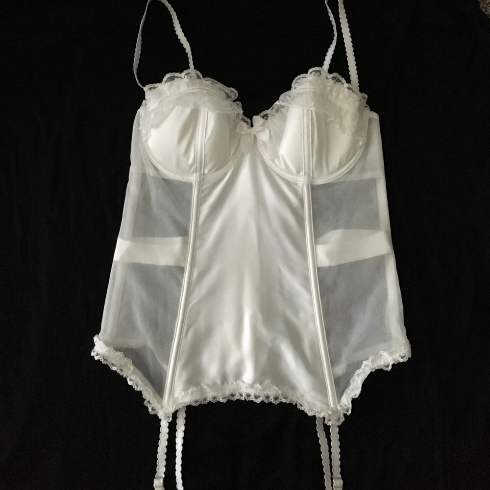 💍 VS I Do White Lingerie 34C 💍