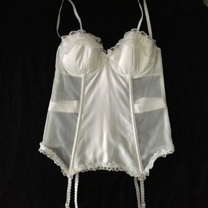 💍 VS I Do White Lingerie 34C 💍