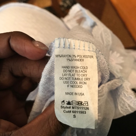 🌸Lilac Top🌸 - Picture 5 of 5