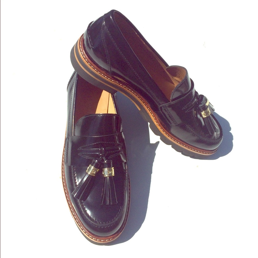 Stuart Weitzman Manila Loafer