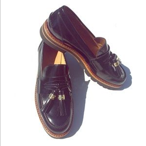 Stuart Weitzman Manila Loafer