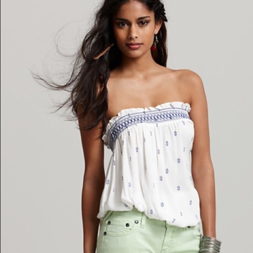 Free People Strapless white/blue smocked top XS