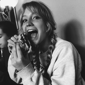 Meet your Posher, Hannah