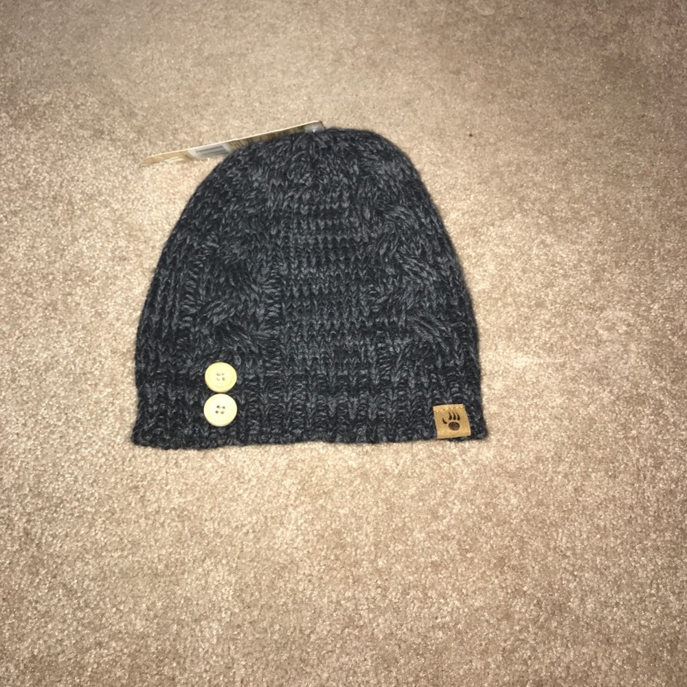 Bear paw hat