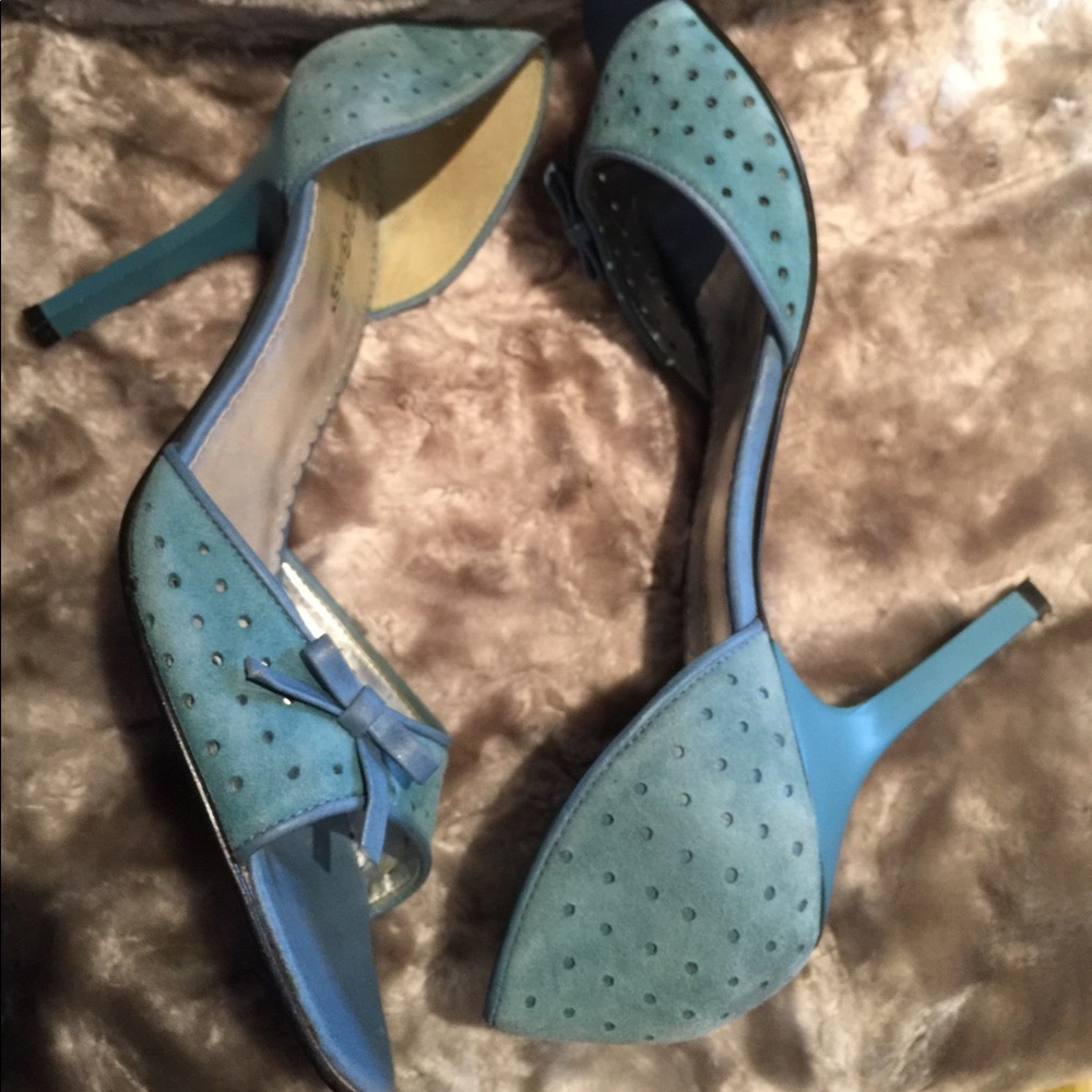 BCBG shoes 👠 - Picture 3 of 6