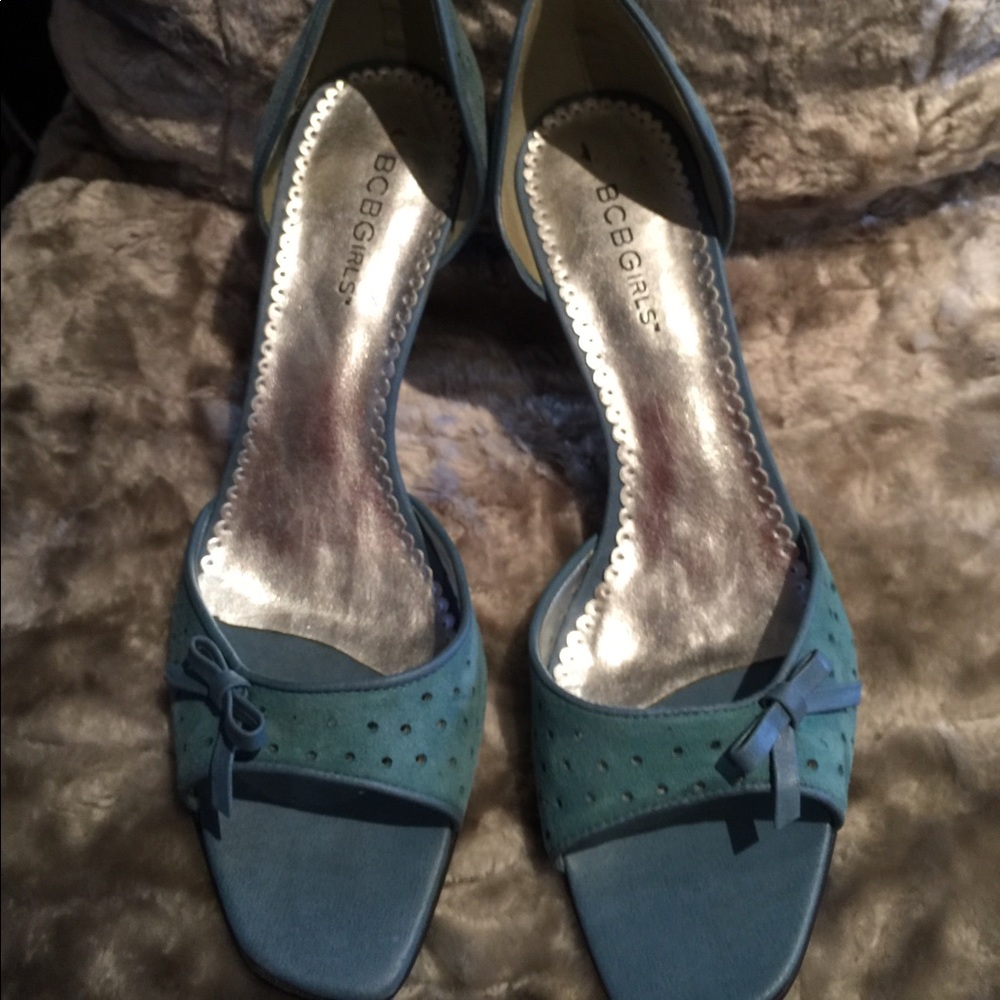 BCBG shoes 👠 - Picture 5 of 6