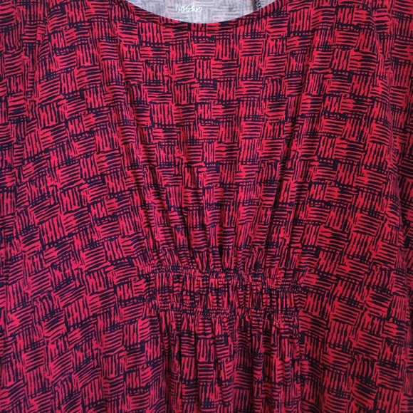 Patterned Blouse - Picture 2 of 3