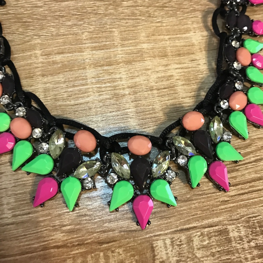 🎈Statement necklace bundle - Picture 4 of 4