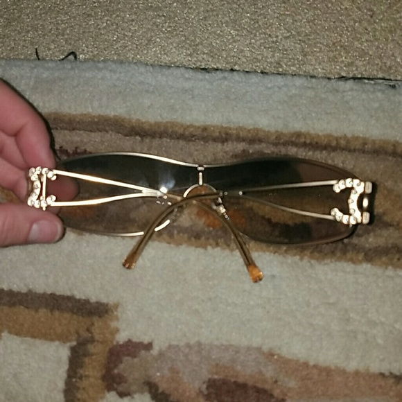 Authentic gold chanel sunglasses main image 2