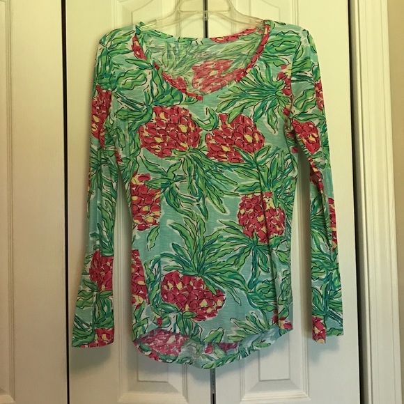 Lilly Pulitzer Tops - Lilly Pulitzer Amanda L/S Top in Spike The Punch