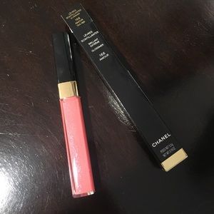 Chanel Glossier - Amour- 166