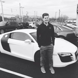 Meet your Posher, Noah