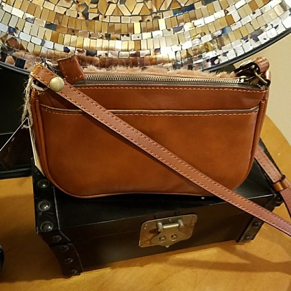 Patrica Nash Crossbody - Picture 3 of 4