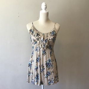 DECREE Floral tank top.