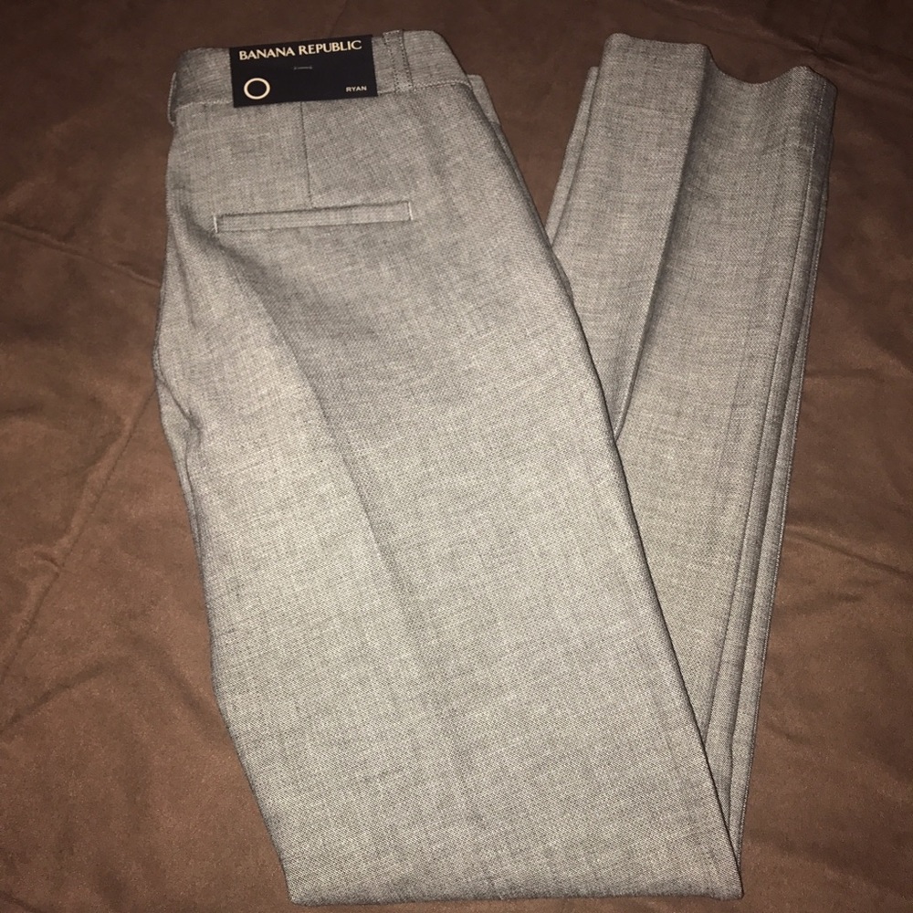NWT Banana Republic Ankle Length Dress Pants!
