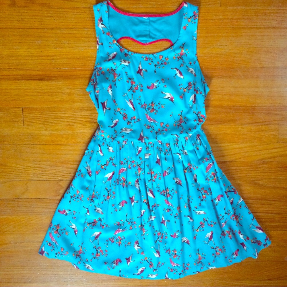 Blue Sleeveless Bird Print Dress