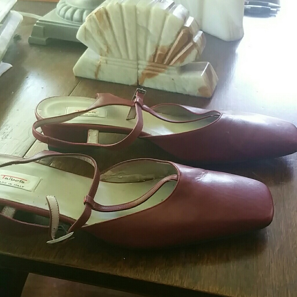 Talbot's Red Shoes