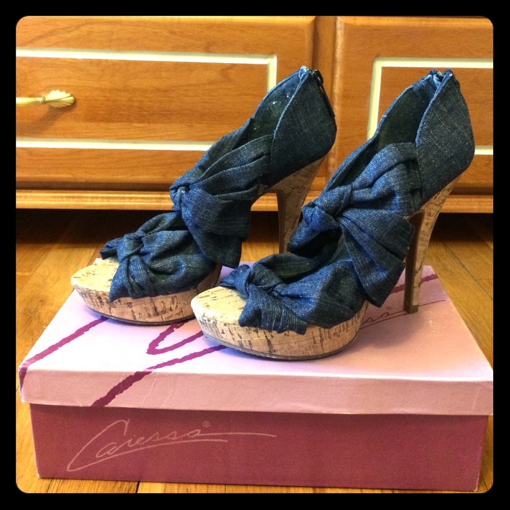 Kardashian Kollection heels