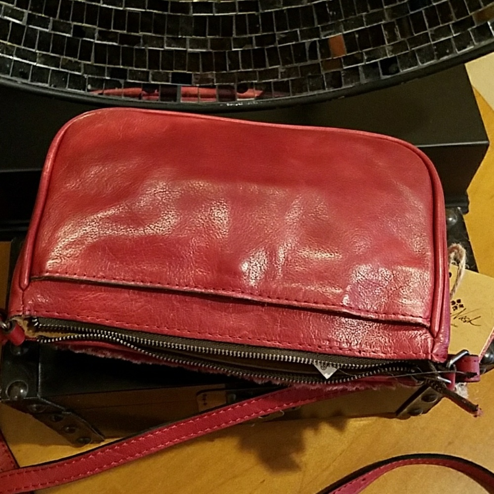 Patrica Nash Crossbody - Picture 2 of 3