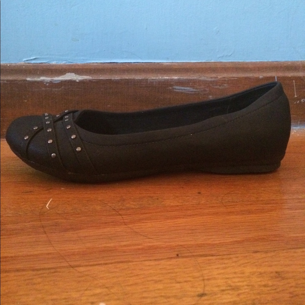 Black flats