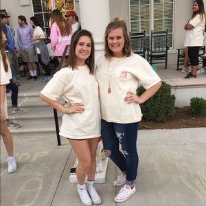 Meet your Posher, Delaney