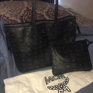 MCM TOTE WITH CLUTCH & dust bag