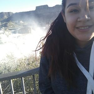 Meet your Posher, Jackie