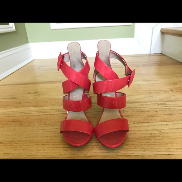 Sandals - Picture 3 of 3