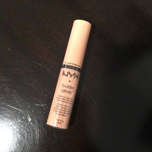 NYX Butter Gloss 💄 fortune cookie