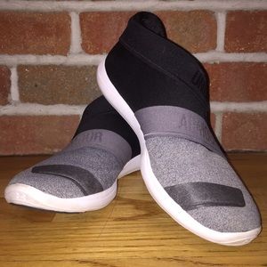 UA Street Precision Slip On Color Blocked