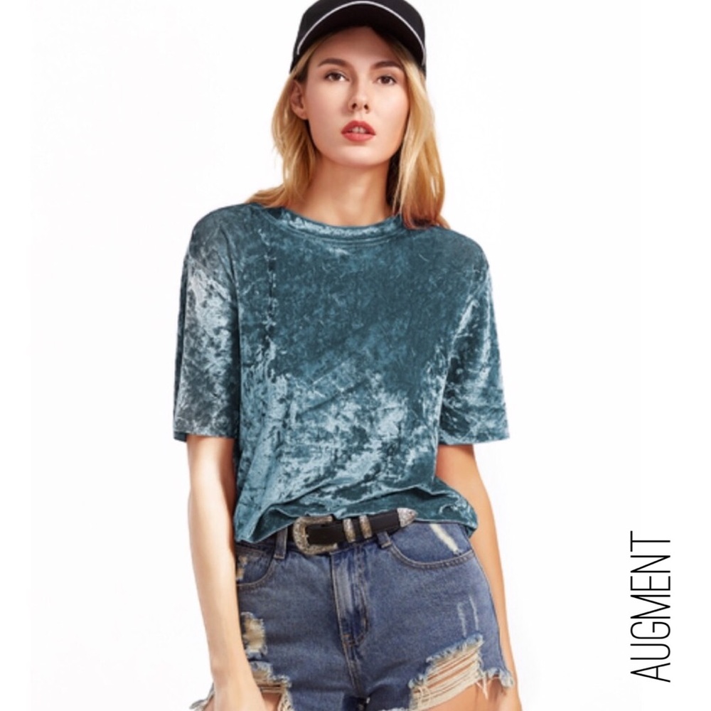 🆕Velvet T-Shirt