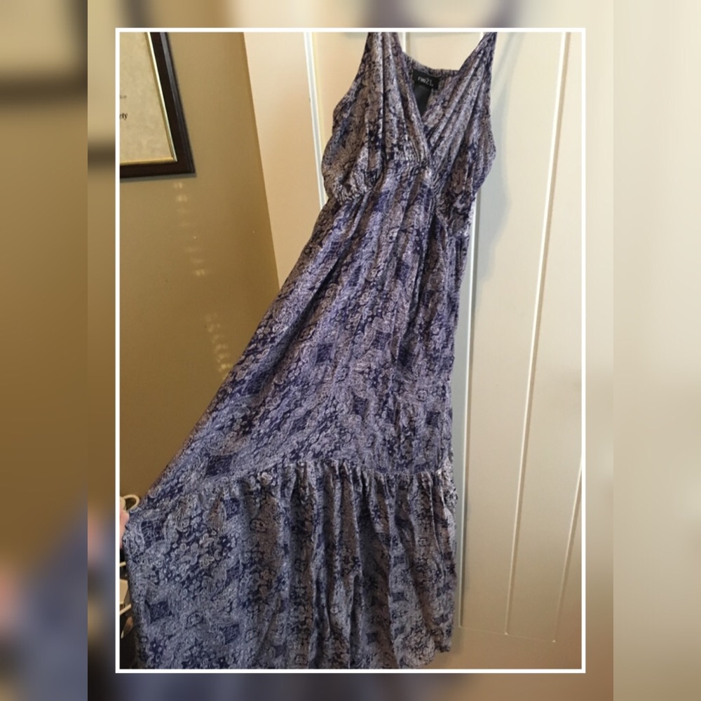 Navy & White paisley spaghetti strap maxi dress