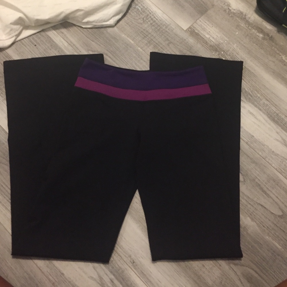 Like new lululemon yoga pants
