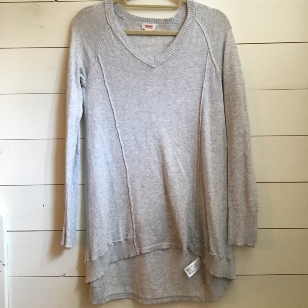 Grey Long-Sleeved Sweater