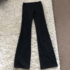 Black bootcut lululemons