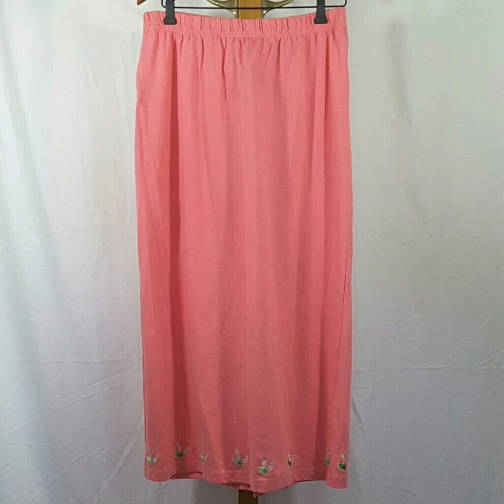 Quaker Factory Pink Skirt Large (14/16)