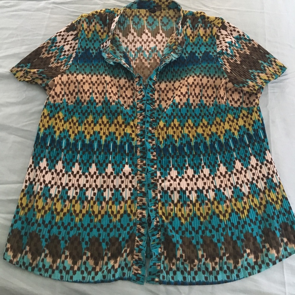 Cute colorful button up shirt